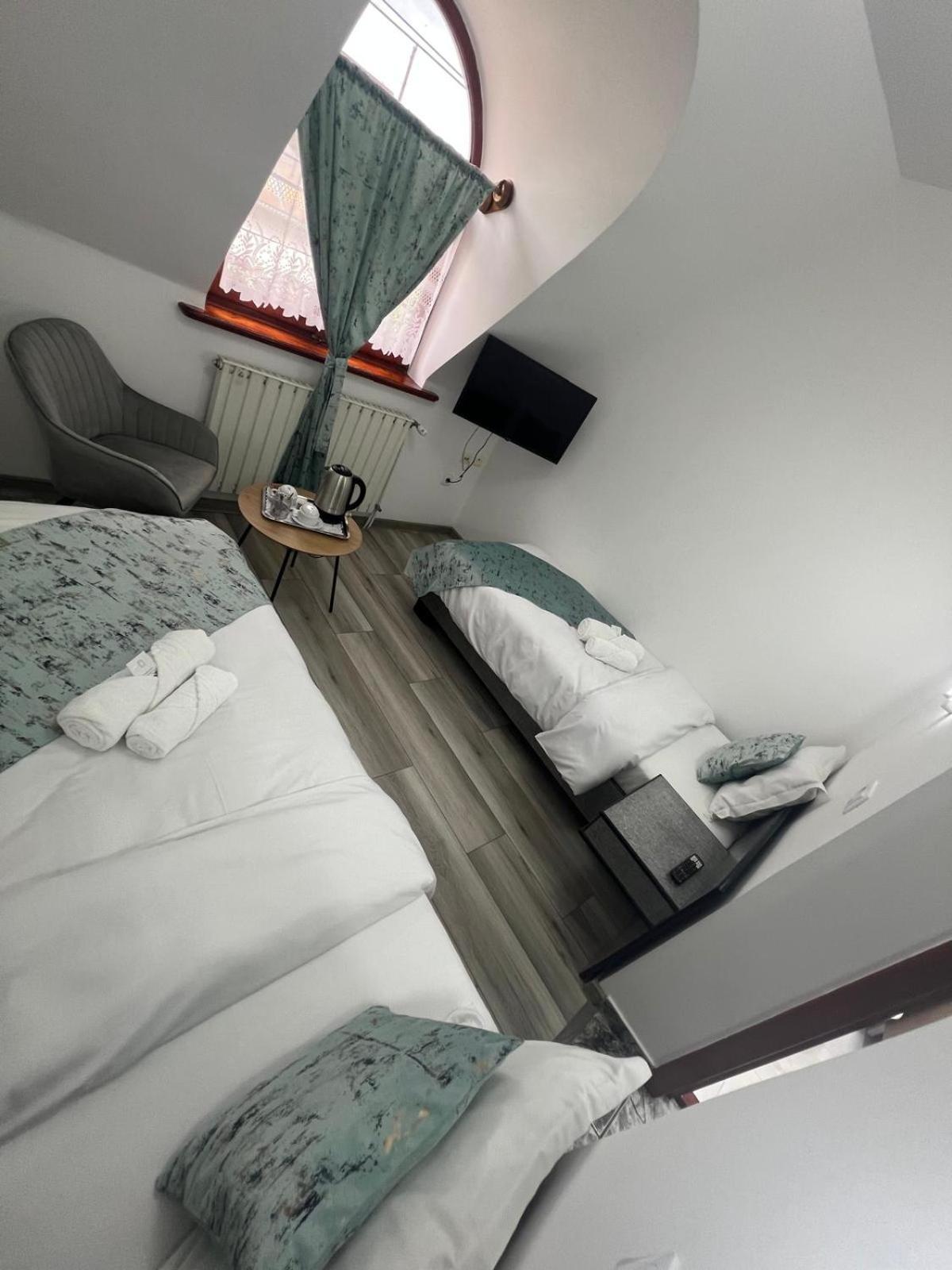 Motel Buti Sighetu Marmaţiei Exteriér fotografie