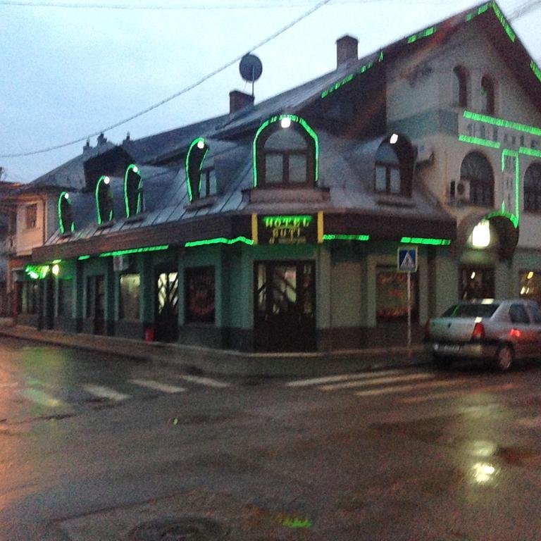 Motel Buti Sighetu Marmaţiei Exteriér fotografie
